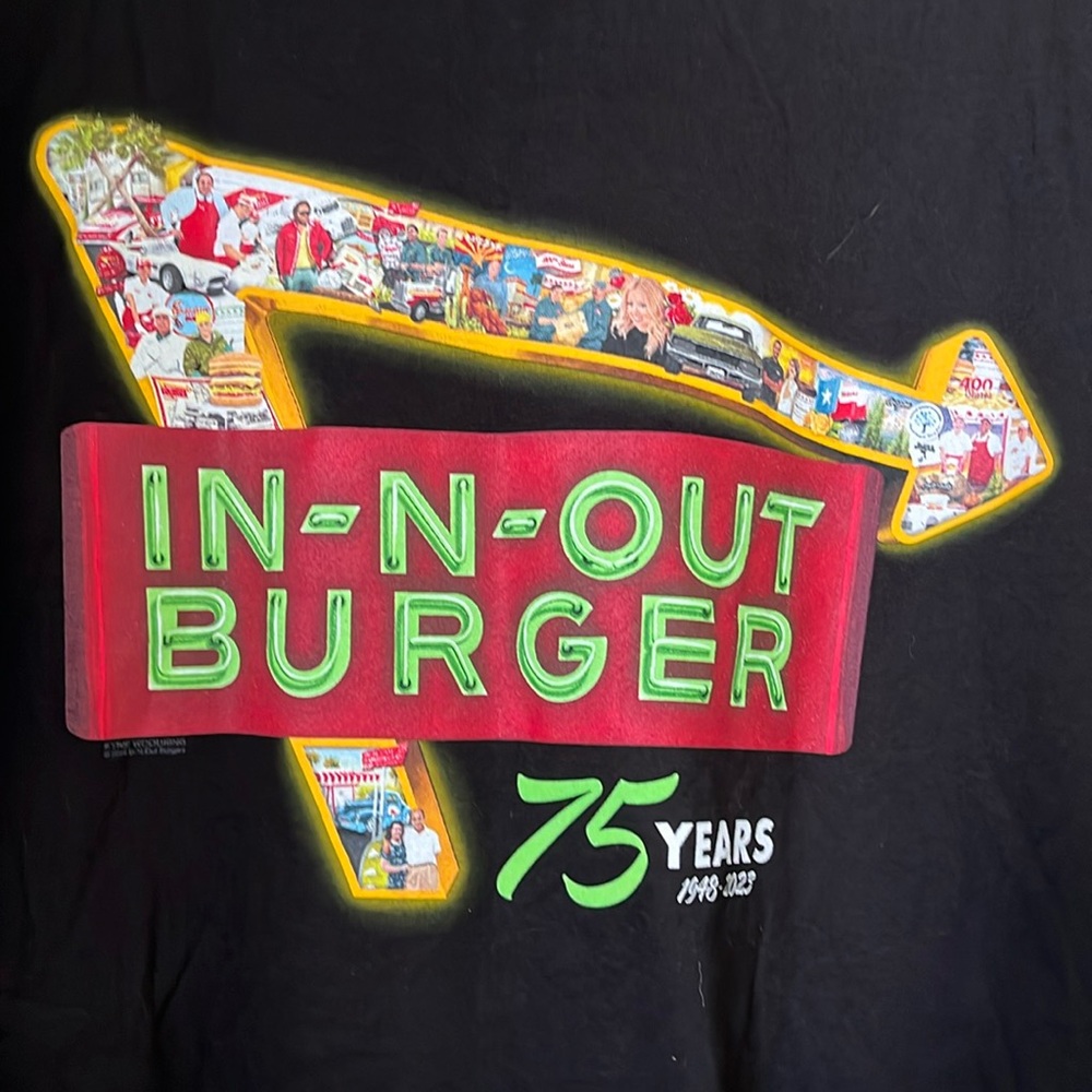 In-N-Out Burger Limited Edition Tee 75 Years T-Shirt Size L Short Sleeves